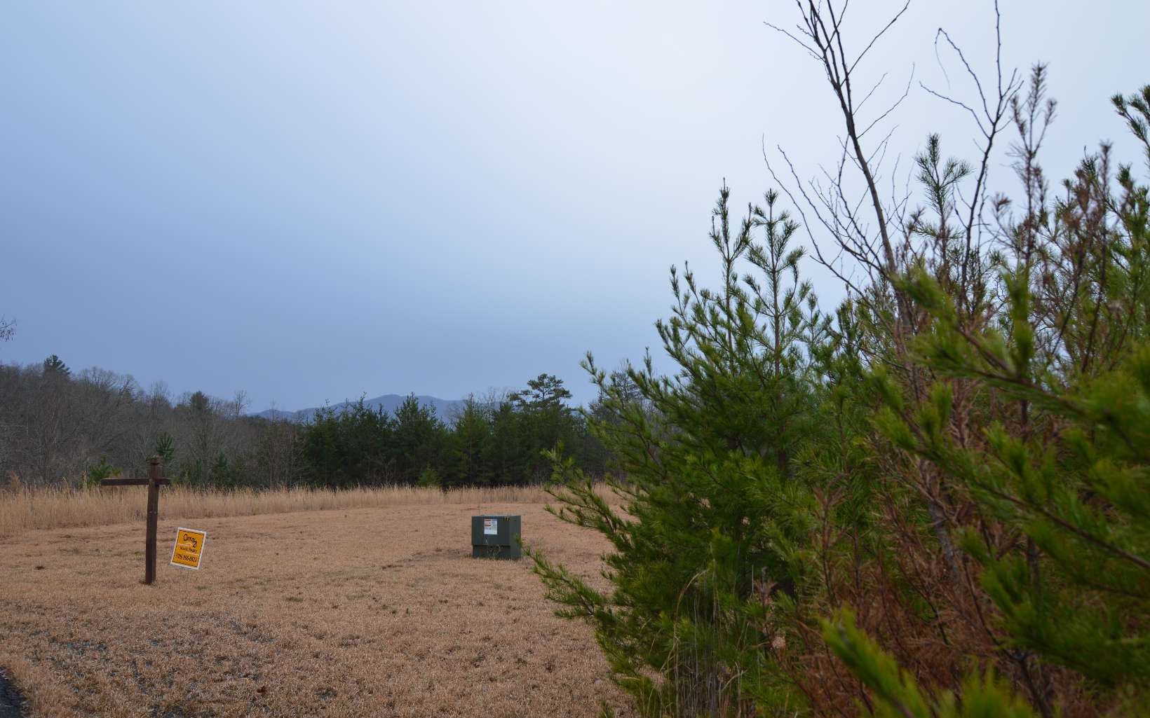 285606 Brasstown Land
