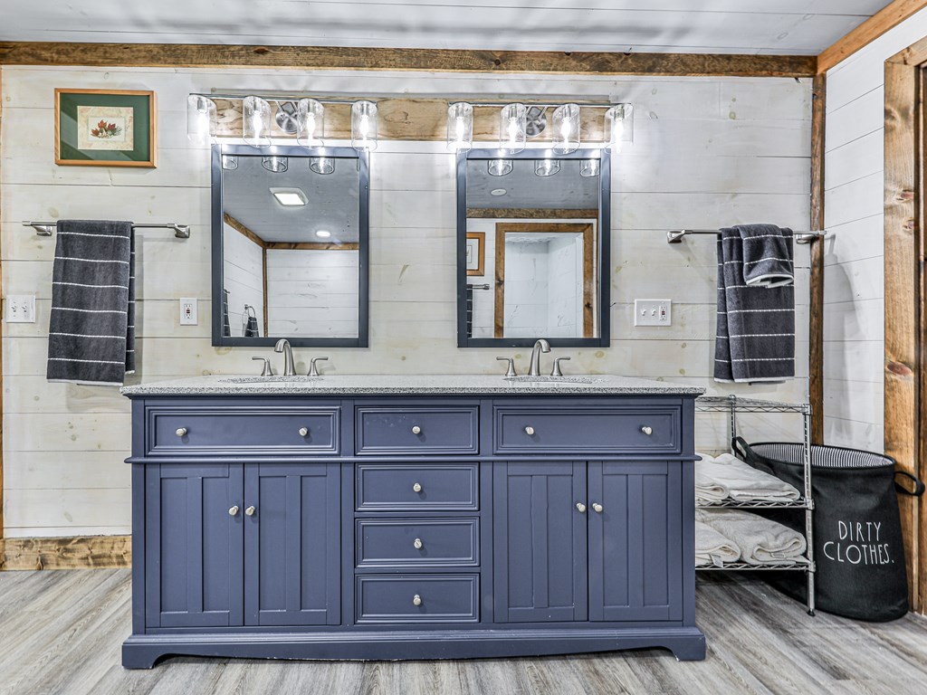 325186 Morganton Residential
