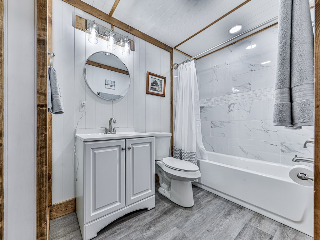 325186 Morganton Residential