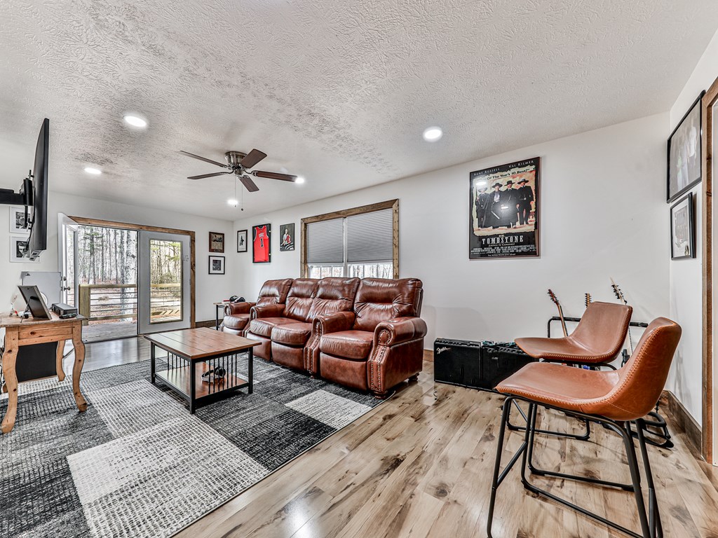 325186 Morganton Residential