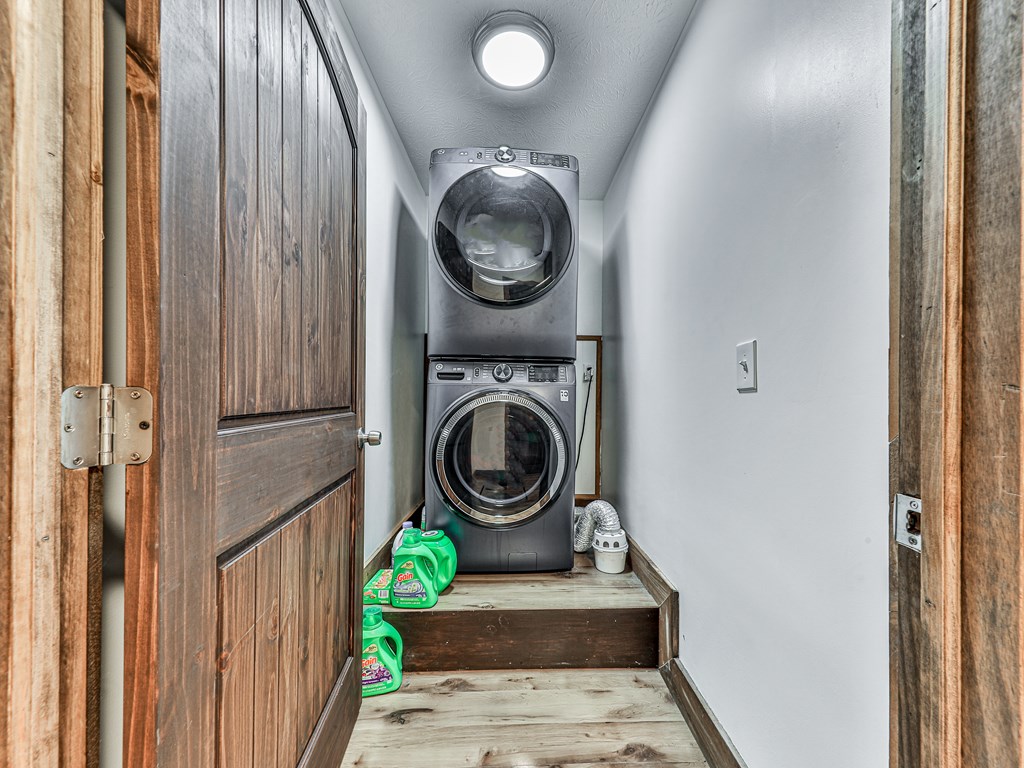 325186 Morganton Residential