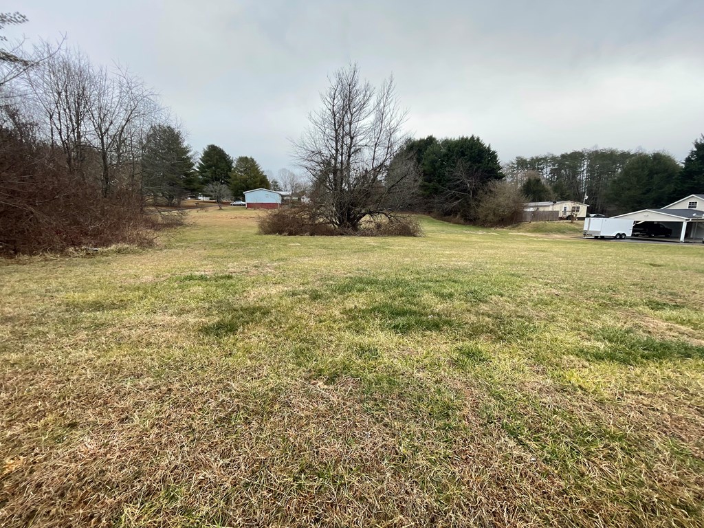401089 Young Harris Vacant Lot