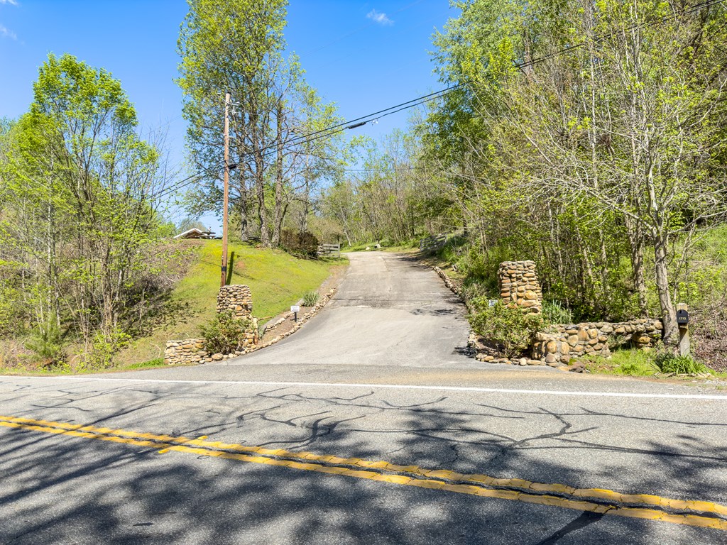 403178 Chatsworth Land
