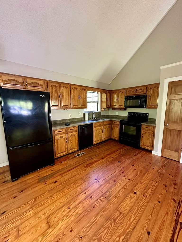 403539 Ellijay Residential