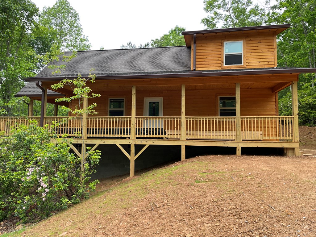 404215 Hayesville Residential