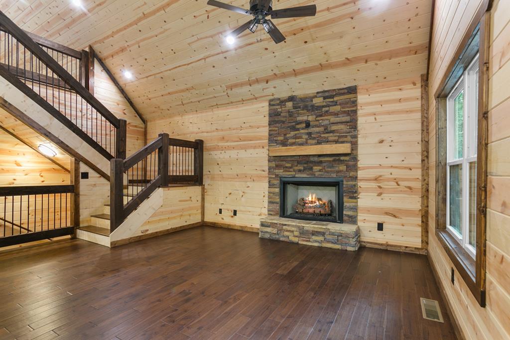 404382 Ellijay Residential