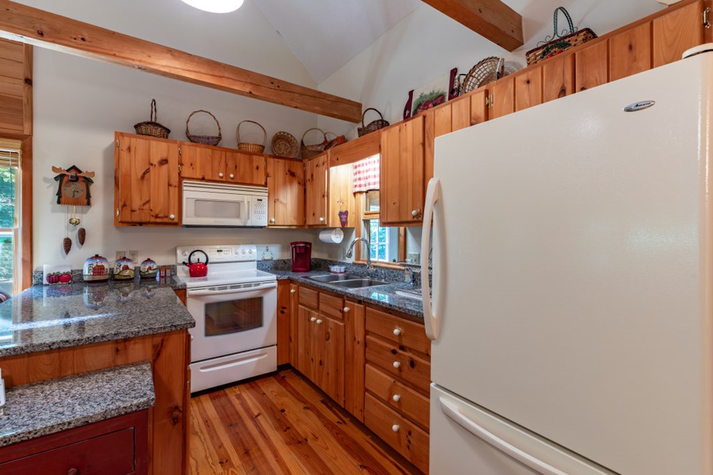 404395 Blairsville Residential