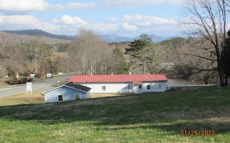 404496 Hayesville Residential