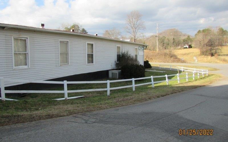 404496 Hayesville Residential