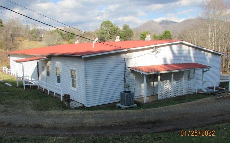 404496 Hayesville Residential