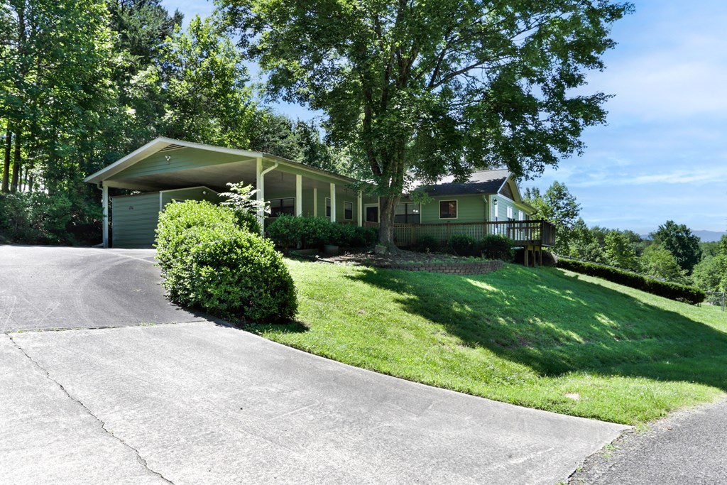 404516 Hayesville Residential