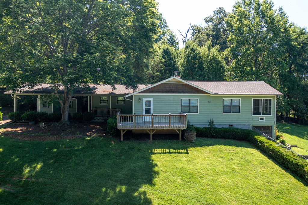 404516 Hayesville Residential