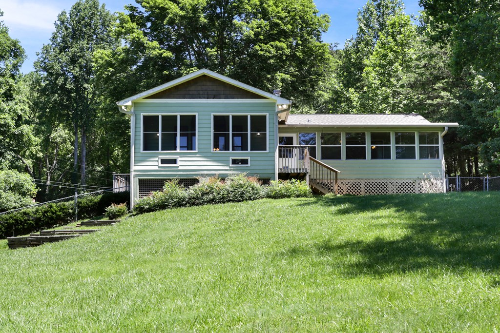 404516 Hayesville Residential