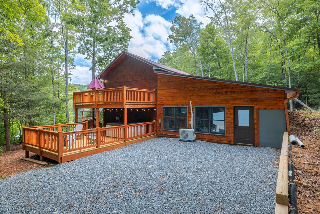 404906 Blue Ridge Residential