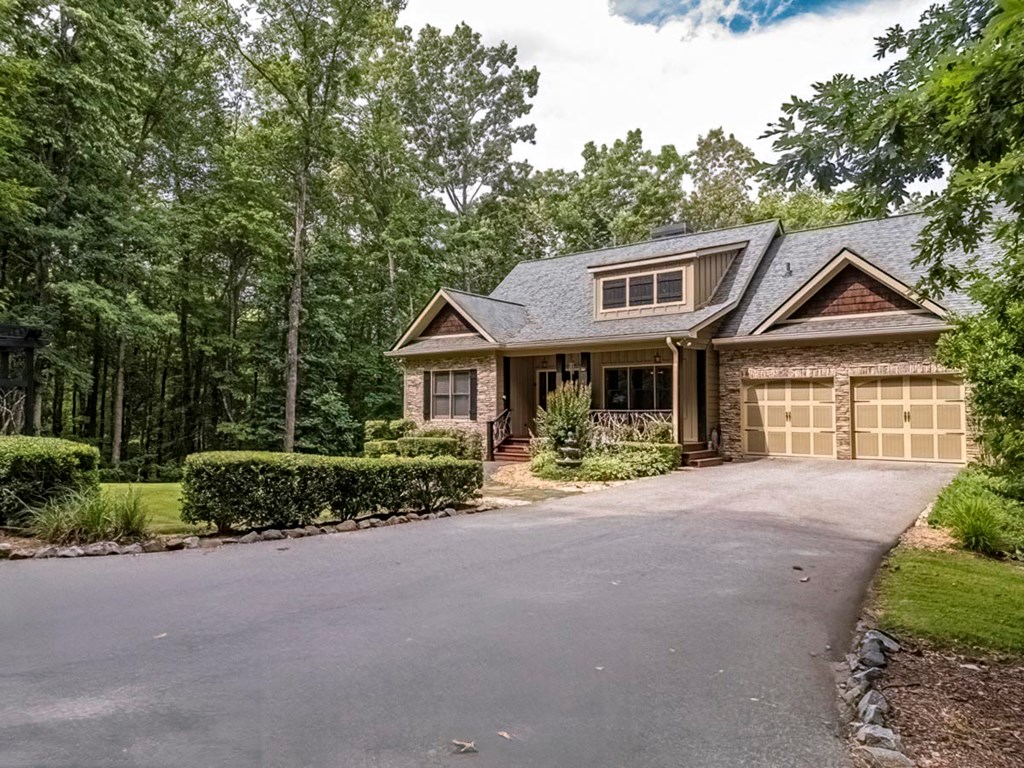 405135 Blue Ridge Residential