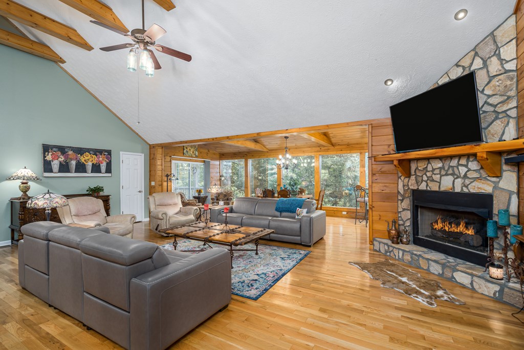 405245 Ellijay Residential