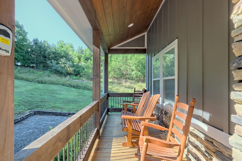 405526 Morganton Residential