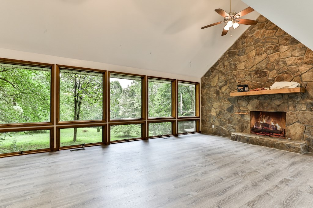 406889 Ellijay Residential