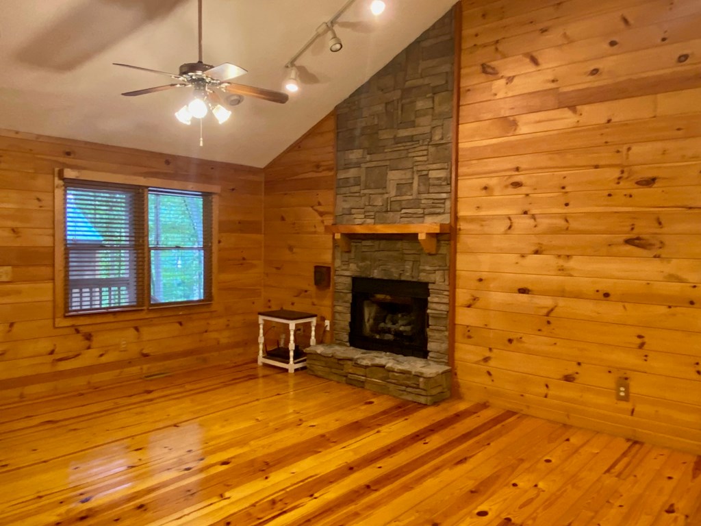 406955 Ellijay Residential