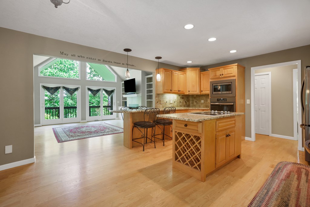 407009 Hiawassee Residential