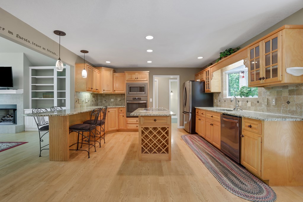 407009 Hiawassee Residential
