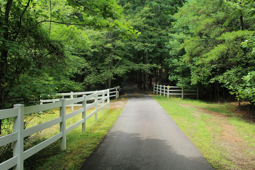 407082 Hayesville Residential