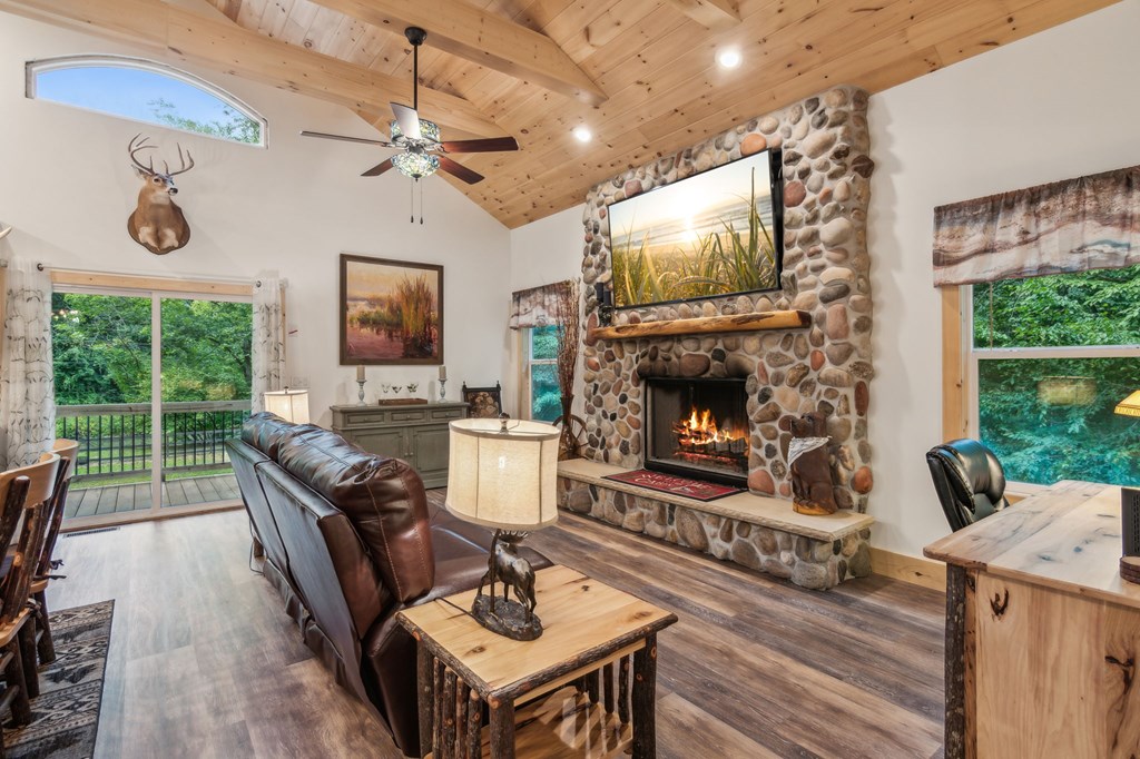 407090 Ellijay Residential