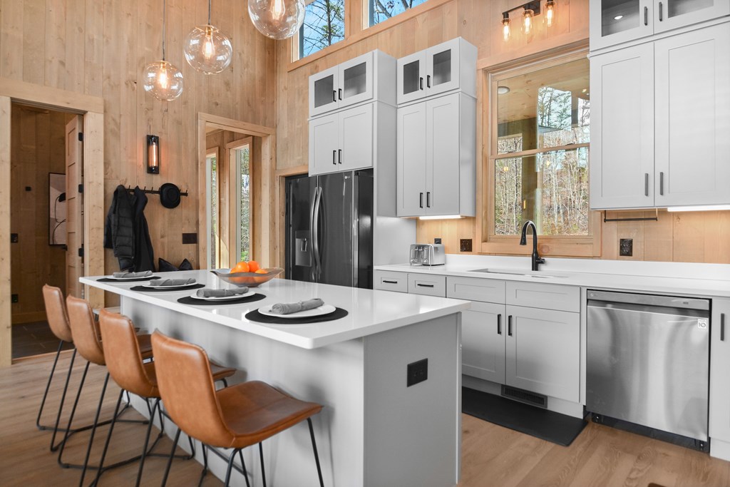 407117 Blue Ridge Residential