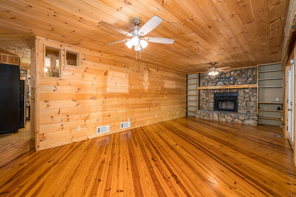 407354 Ellijay Residential