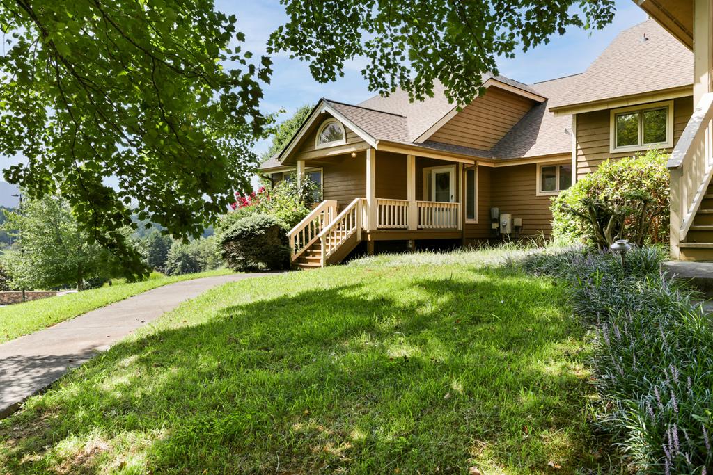 407435 Hayesville 