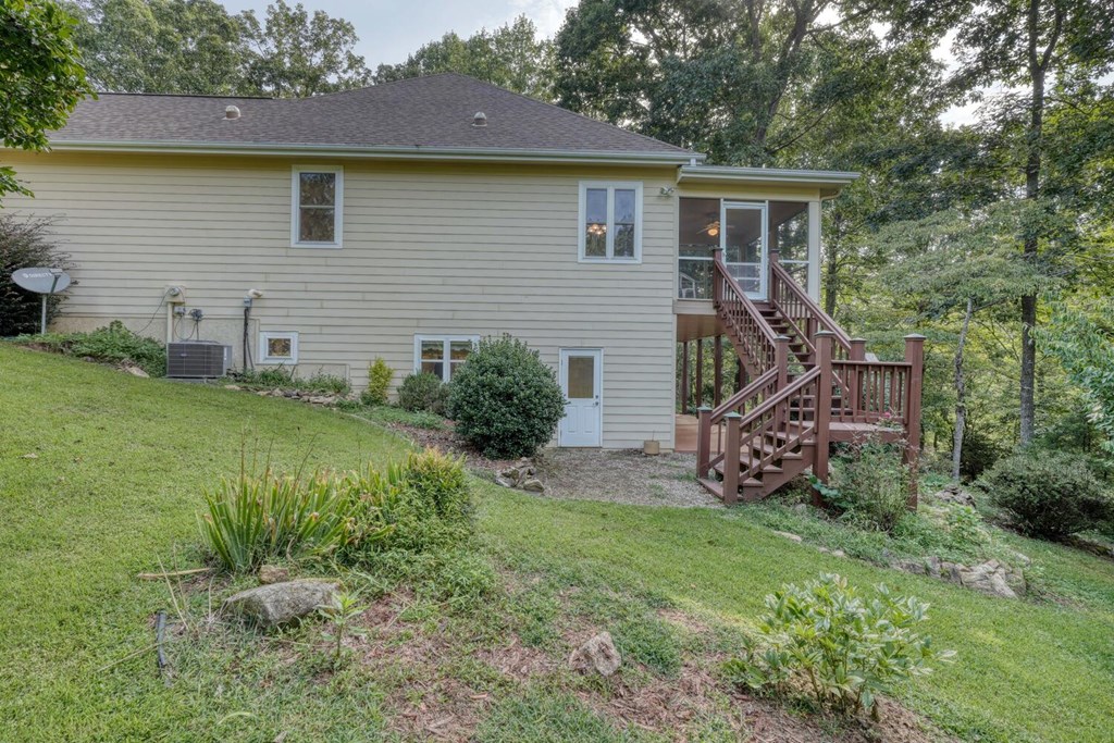 407553 Blairsville Residential