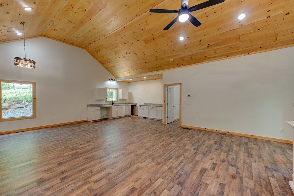 407617 Ellijay Residential