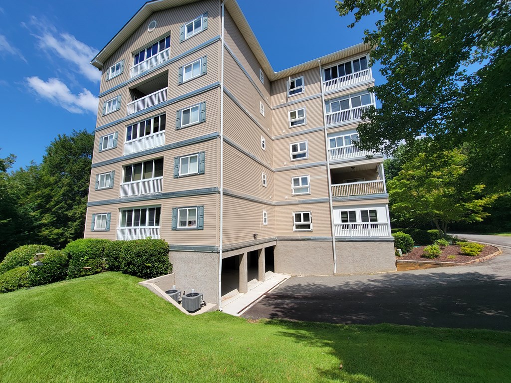 407620 Hiawassee Condominium