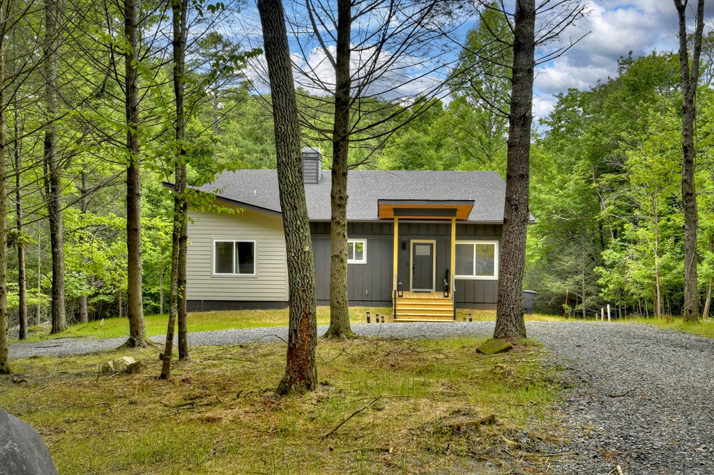407656 Blue Ridge Residential