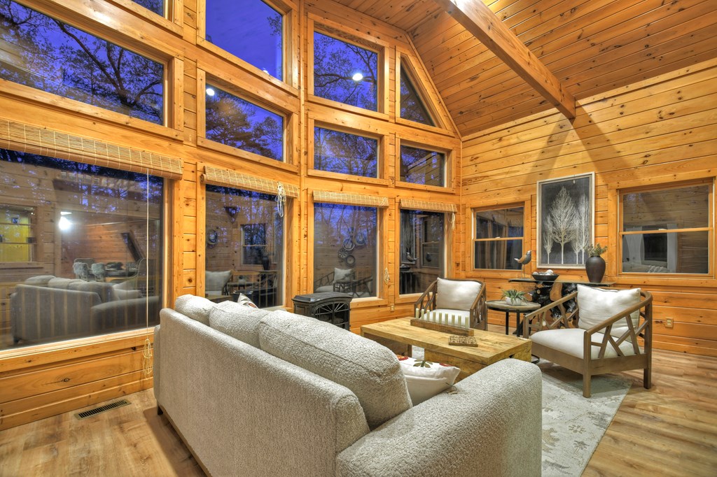 407777 Blue Ridge Residential