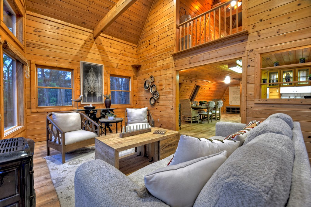 407777 Blue Ridge Residential