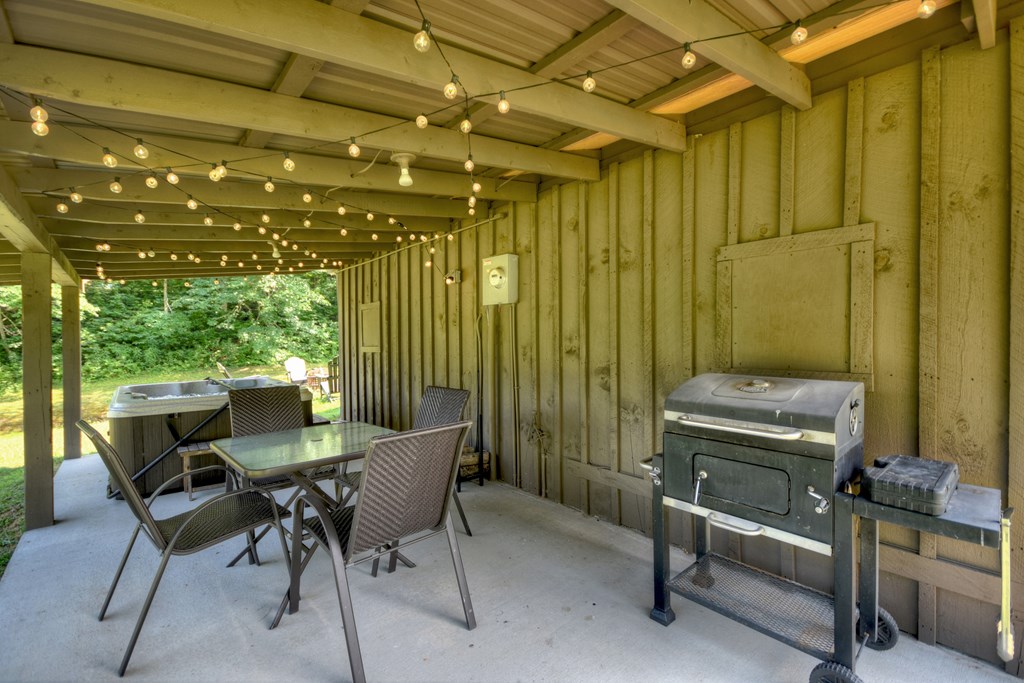407982 Blue Ridge Residential