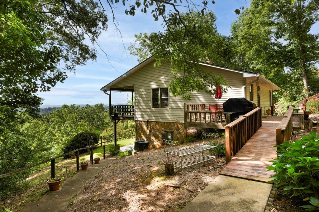 407986 Hayesville Residential