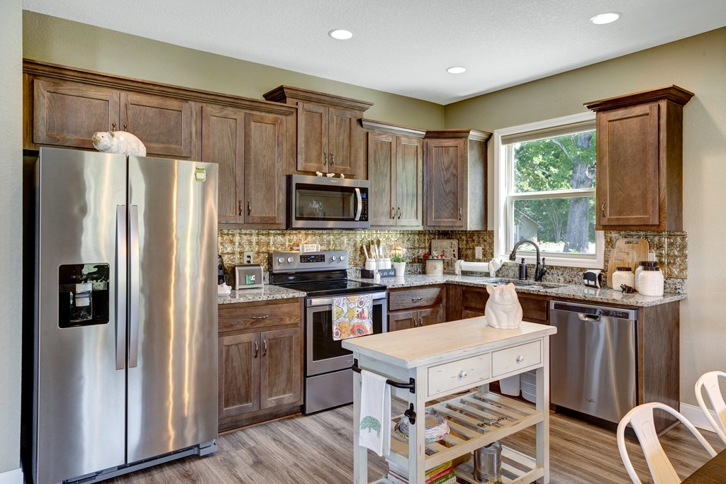 409032 Hiawassee Residential