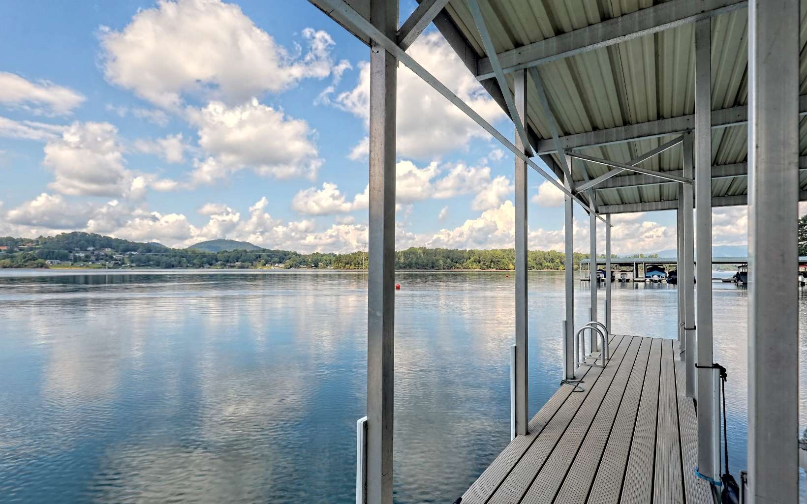 409114 Hiawassee Condominium