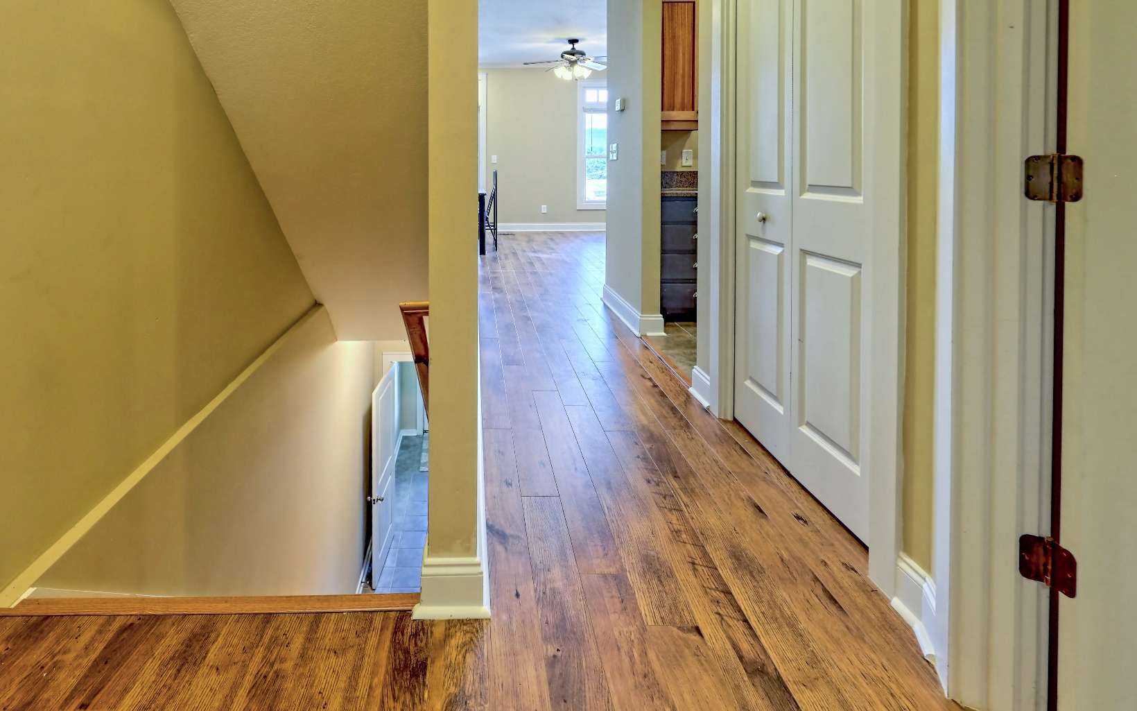 409114 Hiawassee Condominium