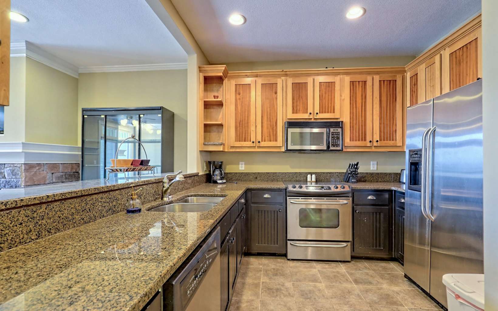 409114 Hiawassee Condominium