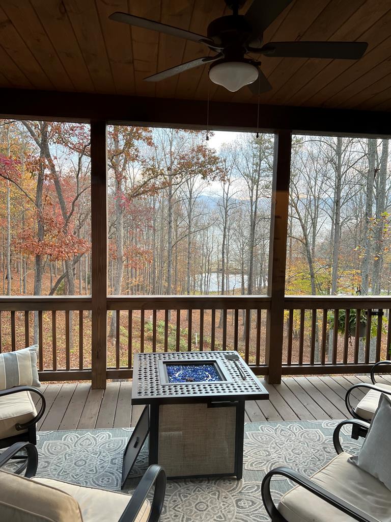 409263 Hayesville Residential