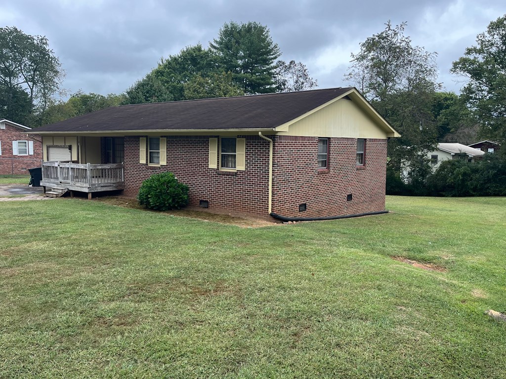 409320 Hayesville Residential