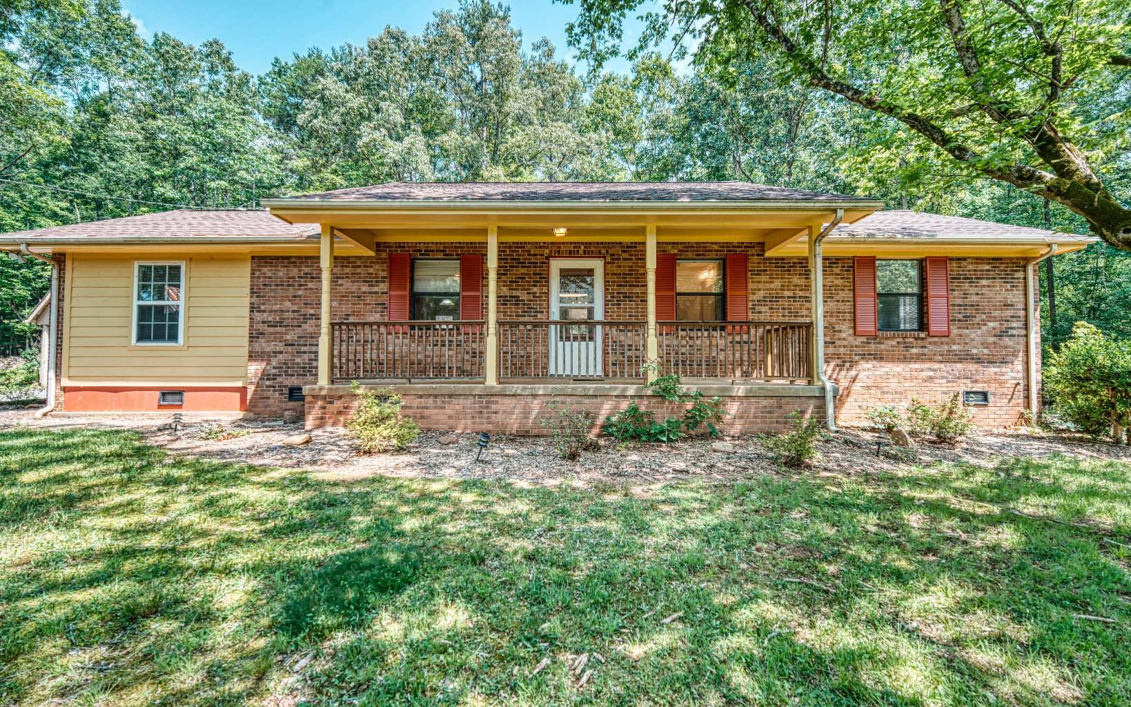 409408 Hayesville Residential