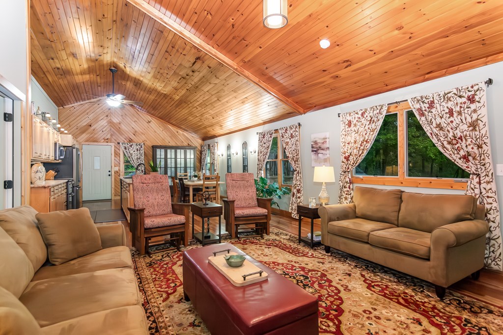 409524 Ellijay Residential