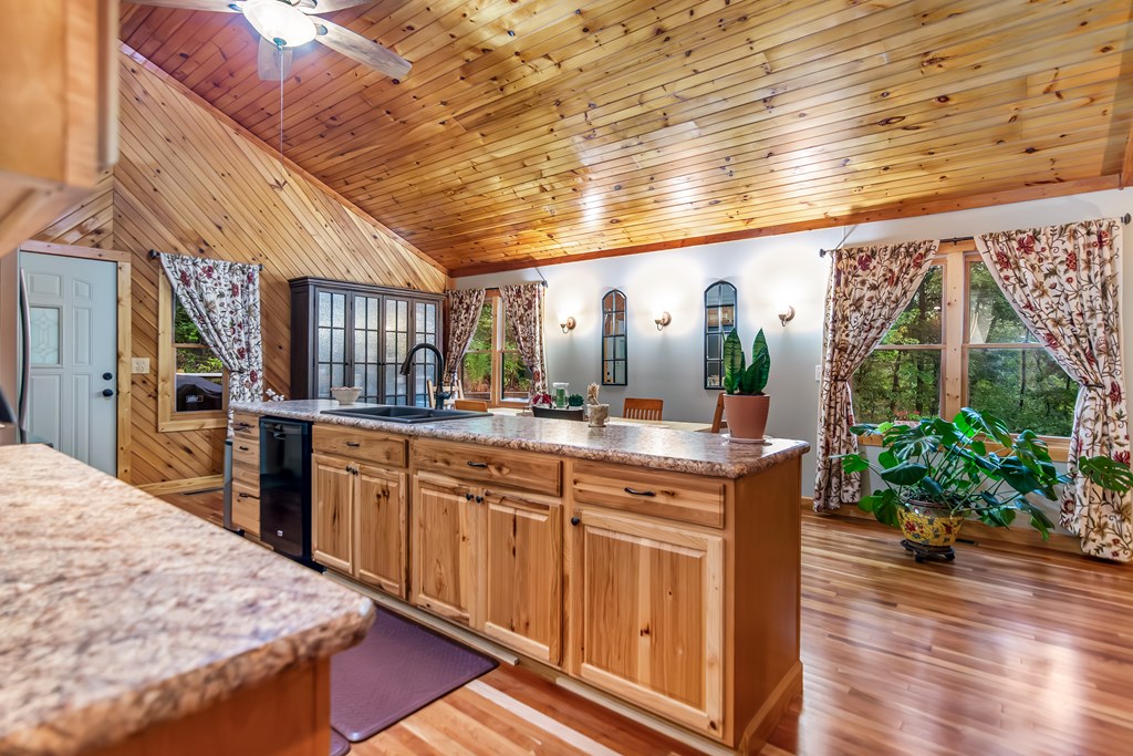 409524 Ellijay Residential