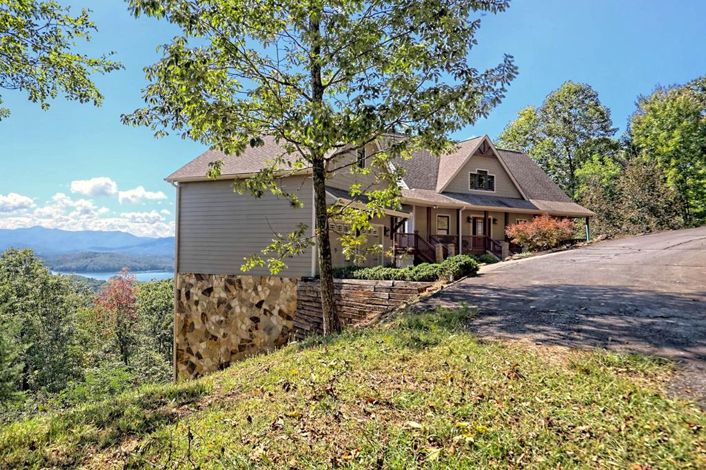 409544 Hayesville 