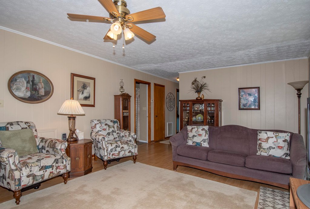 409717 Hayesville Residential