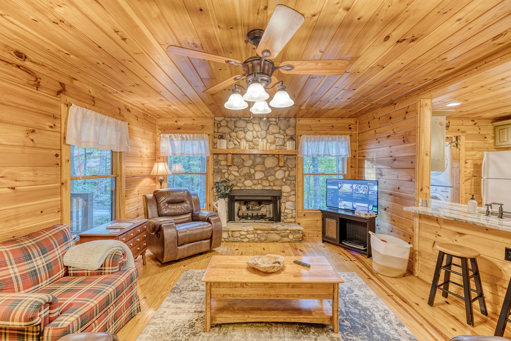 409718 Ellijay Residential